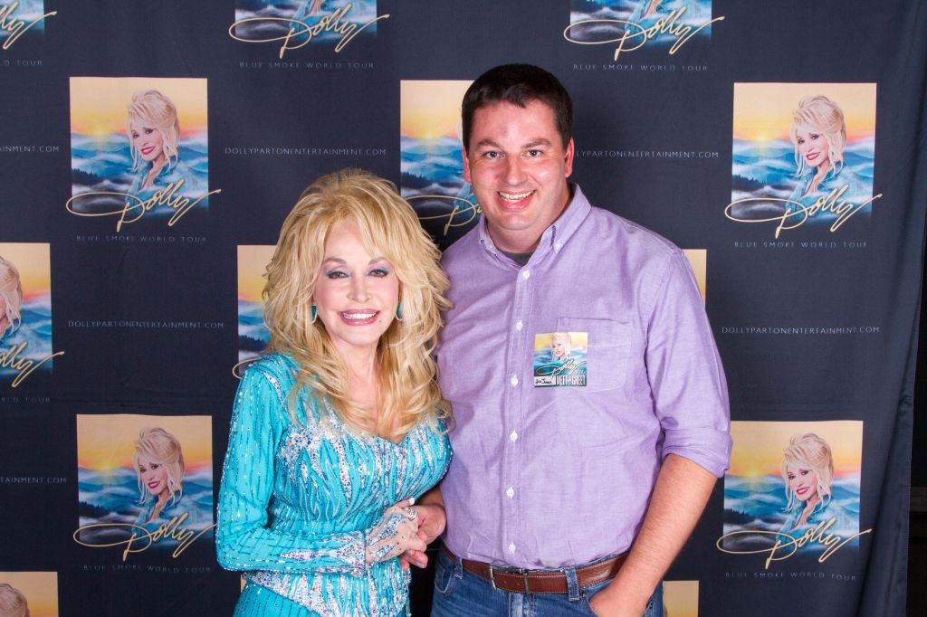 Dolly Congratulates 10 Years of Imagination Library